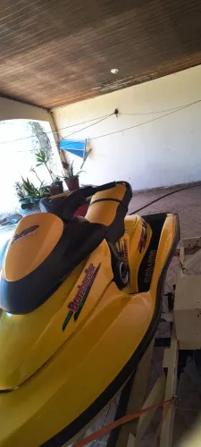 Jet ski