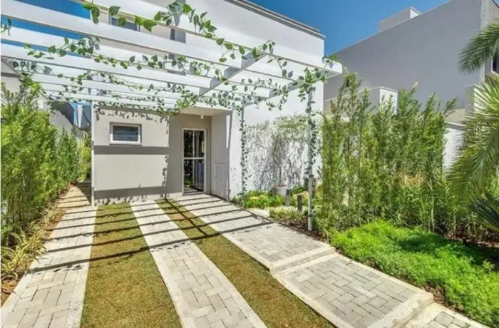 Casa - Jardins Berlim - Senador Canedo