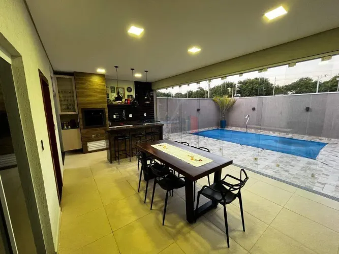 Casa em Condomínio em Taubaté (Areão)  3 Quartos, Piscina e Segurança 24h