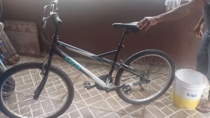 Bicicleta Caloi aro 26 Montana