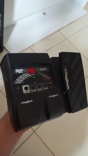 Pedaleira RP90