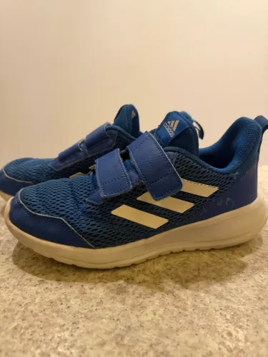Tênis adidas azul infantil tamanho 33