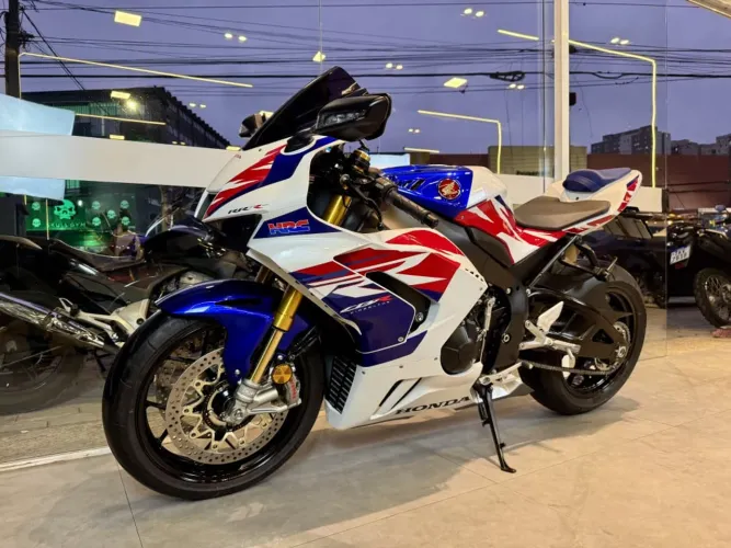 HONDA CBR 1000 RR-R Fireblade SP 2024