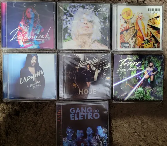 Kit CDs nacionais variados (Aretuza Lovi, Gaby Amarantos, Danni Carlos, Ludmilla, etc)