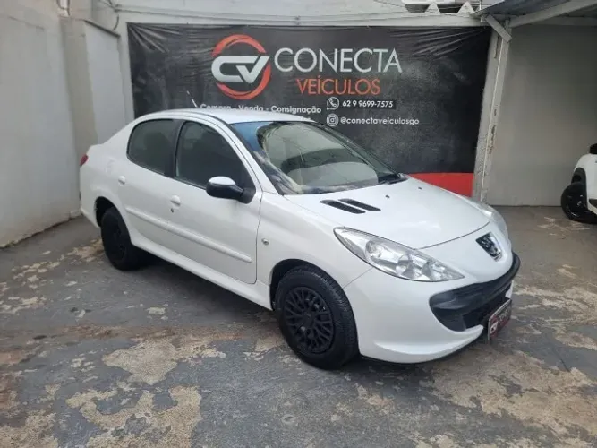 Peugeot 207 Sedan Passion XR 1.4 Flex 8V 4P 2009