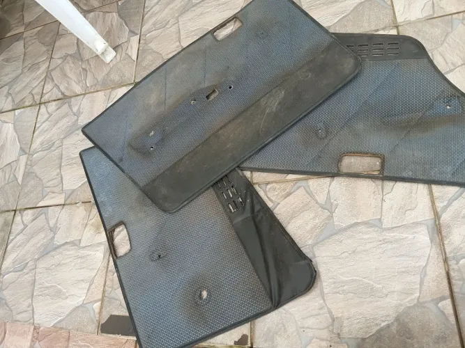 Forro de porta do uno 