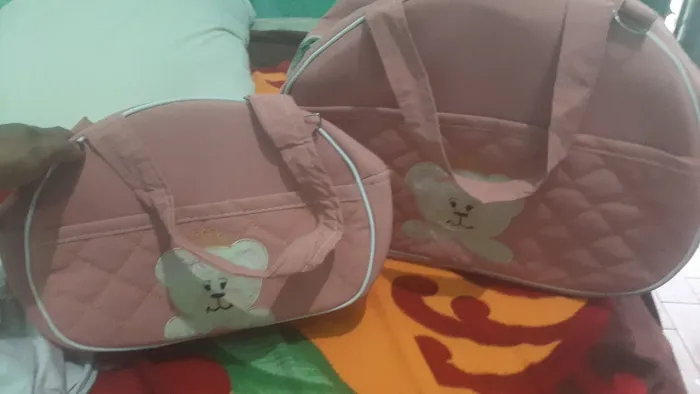 Vendo cada kit de bolsa com duas unidades 