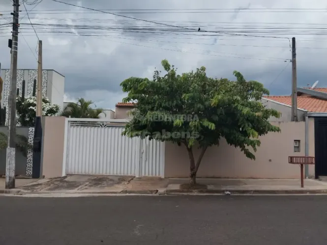 Residencial Recanto Antônio Silva Filho, 02 dormitórios, 02 vagas de garagem.