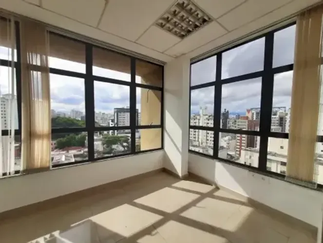 ANDAR PARA LOCAÇÃO NO SANTA EFIGÊNIA.