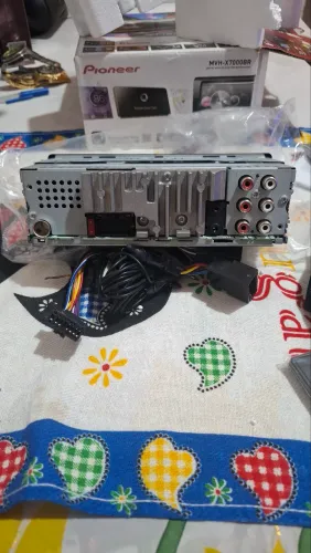 Auto rádio pionner mvh x7000br
