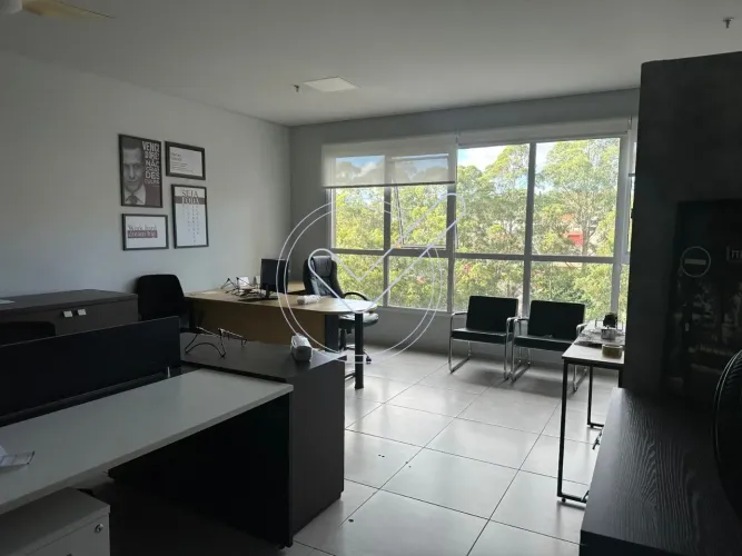 Sala Comercial Mobiliada para locação no Alpha Square Offices - London Tower
