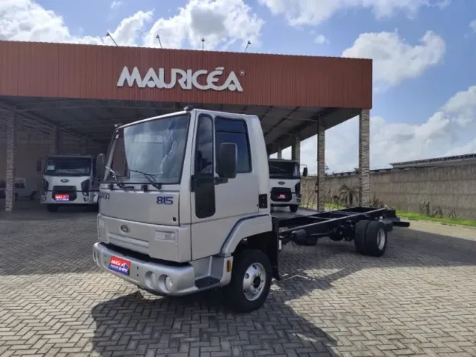Ford Cargo 815 E Ano 2011- Único dono