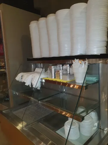 Balcão para exposição de comida para buffet a kg