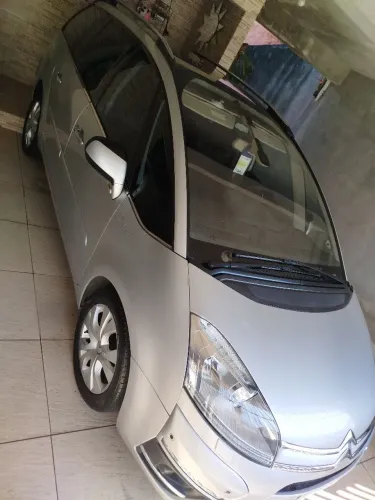 Citroen C4 Picasso Grand 2.0 16V 143cv AUT 2011