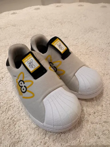 Tênis Adidas Superstar Branco Tamanho 25