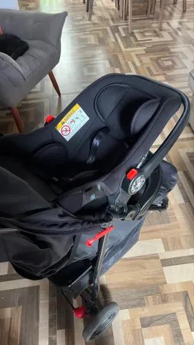 Carrinho de Bebê 3 Rodas 0 a 15kg + Bebê Conforto Cosco Kids Toffy