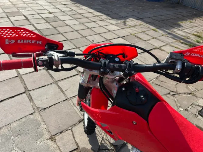 Crf300f bem nova super equipada 