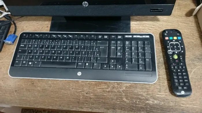 All One HP TouchSmart 310- 1110BR