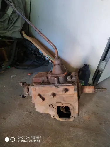 Câmbio Eaton Clark 240v 5 marchas D20 F1000 Silverado 4x4