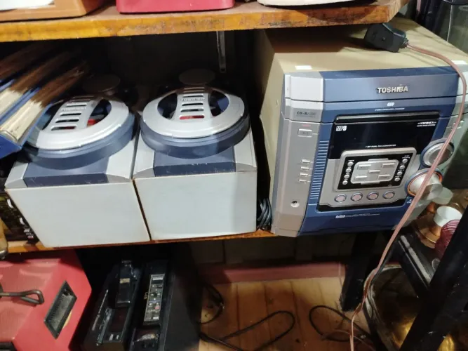 Rádio toshiba