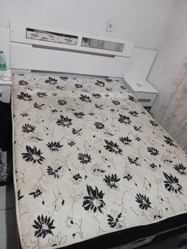 Vende-se cama box padrão ortopédica 