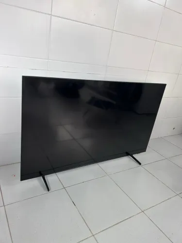 TV Samsung 65 - 4K - Não liga - Ver descrição 
