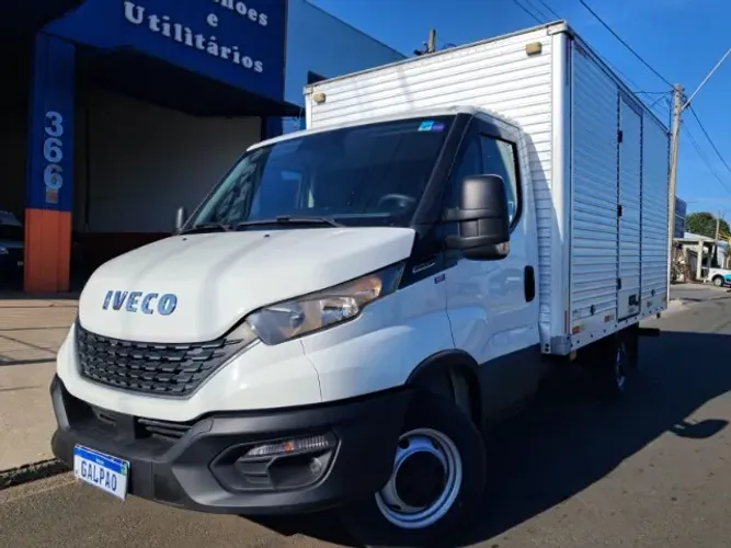 Iveco Daily Chassi 35-150 Curto 3.0 (die.)(e5) 2022