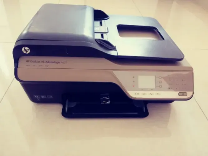 Impressora HP Deskjet Ink Advantage 4625 (Sem garantia de funcionamento)