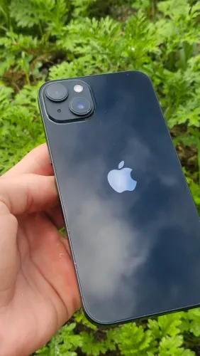 Iphone 14 plus + fonte e cabo originais lacrados de brinde