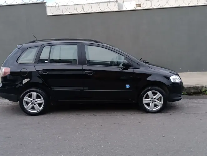 Volkswagen Spacefox Route 1.6 MI T.flex 5P 2010