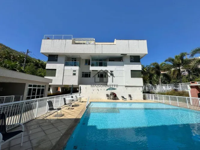 Cobertura exclusiva na entrada de Itacoatiara com 214m², piscina privativas e 3 suítes, Ni