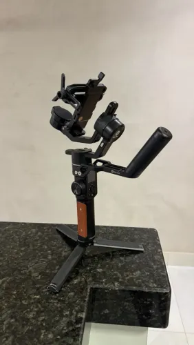 Gimbal feiyutech AK2000s (defeito)