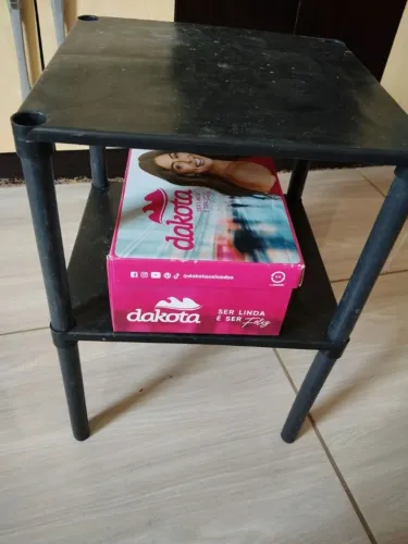 estante desmontável preta
