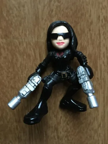 Baronesa - G.I. Joe Combat Heroes