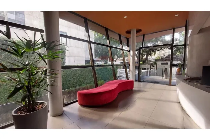 Apartamento no Espinheiro 57m², 2 quartos, 2 banheiros, academia, lavanderia, piscina. Zon