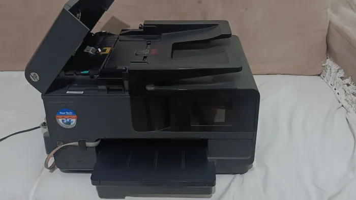 HP Officejet Pro 8610 - Com defeito