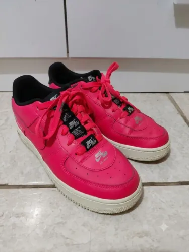 tênis nike air force 1 lv8 3 laser crimson