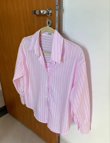 Blusa social listrada 