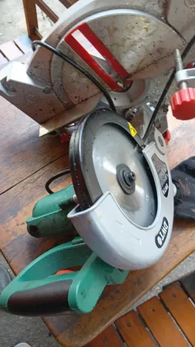 MAQUINA DE CORTE PARA SERRALHEIRO