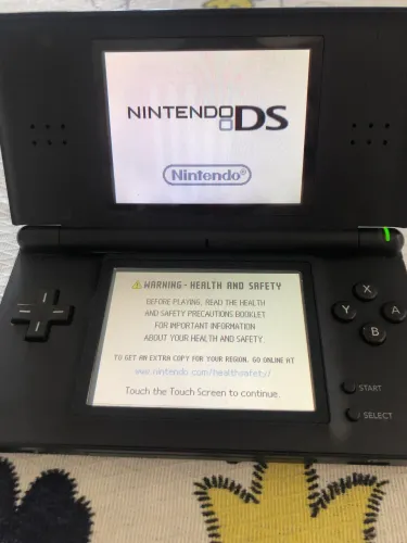 Nintendo DS lite
