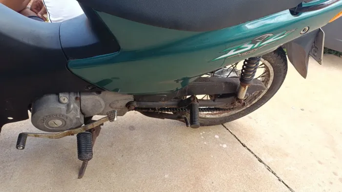 Biz 100 partida es partida elétrica 