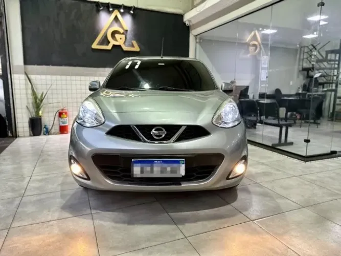 Nissan March SV 1.0 12V Flex 5P 2017
