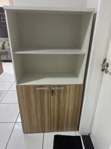 Móvel de escritório Usado