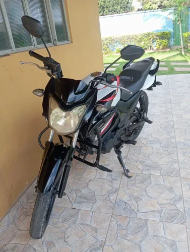 FAZER 150. 2018