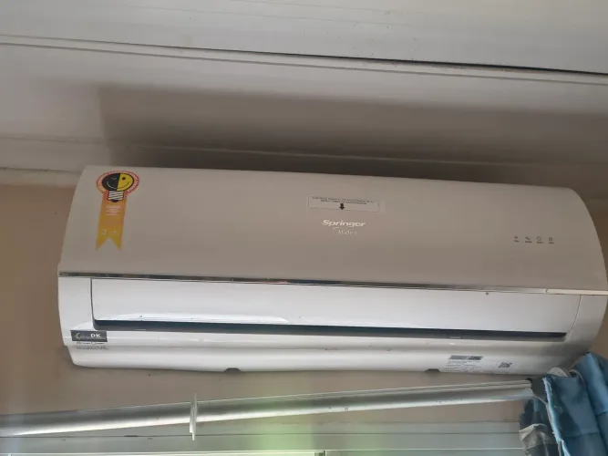 Ar condicionado split Midea 12.000 BTUs