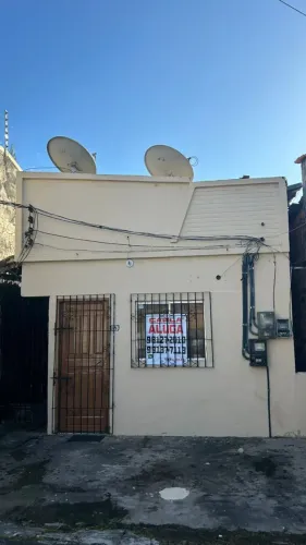 casa a venda na beira da pista