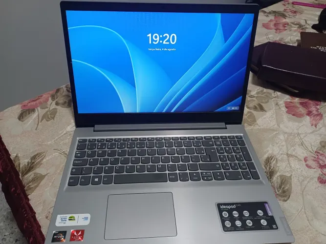 Notebook Lenovo