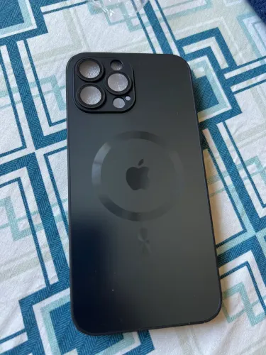 Capa para iPhone 13 Pro Max preto tinanio