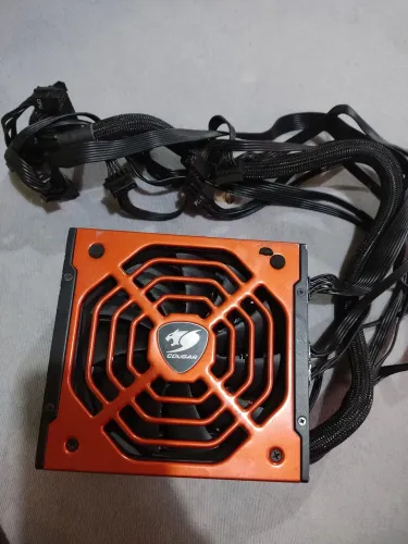 Fonte Cougar 700w - Modular