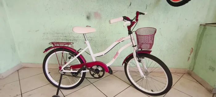 Bicicleta aro 20 nova!